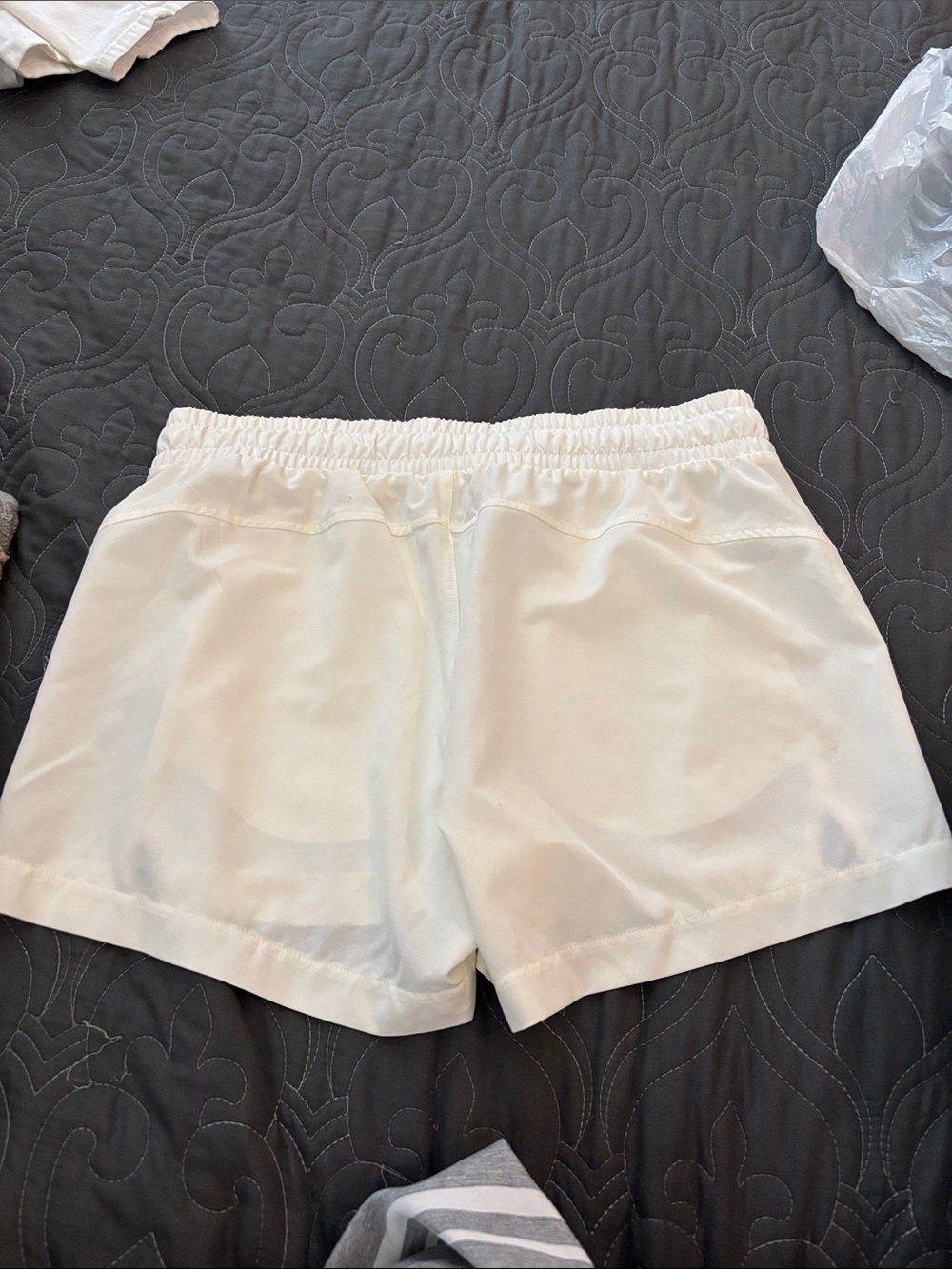 NWT Zella Take a Hike Shorts - Picture 5 of 6